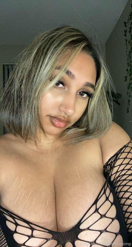 Who wants the full photo 💕💕