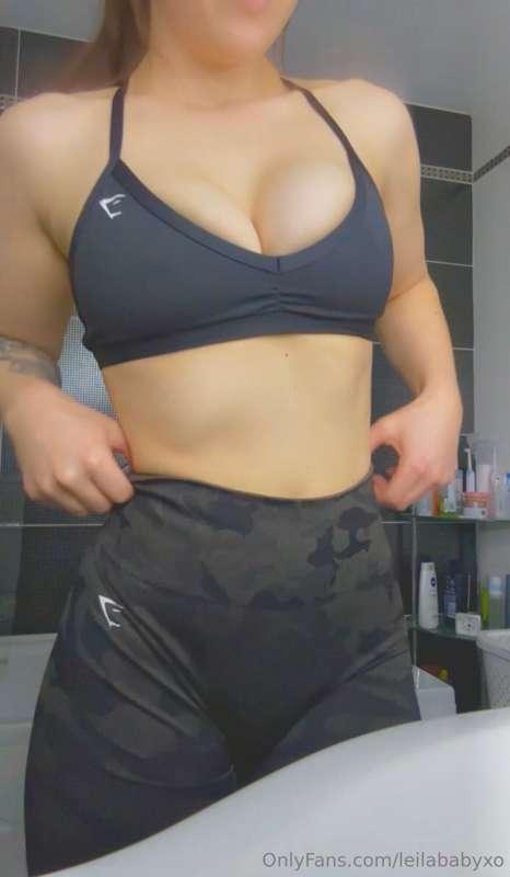 me 🤝 the gymshark black friday sale