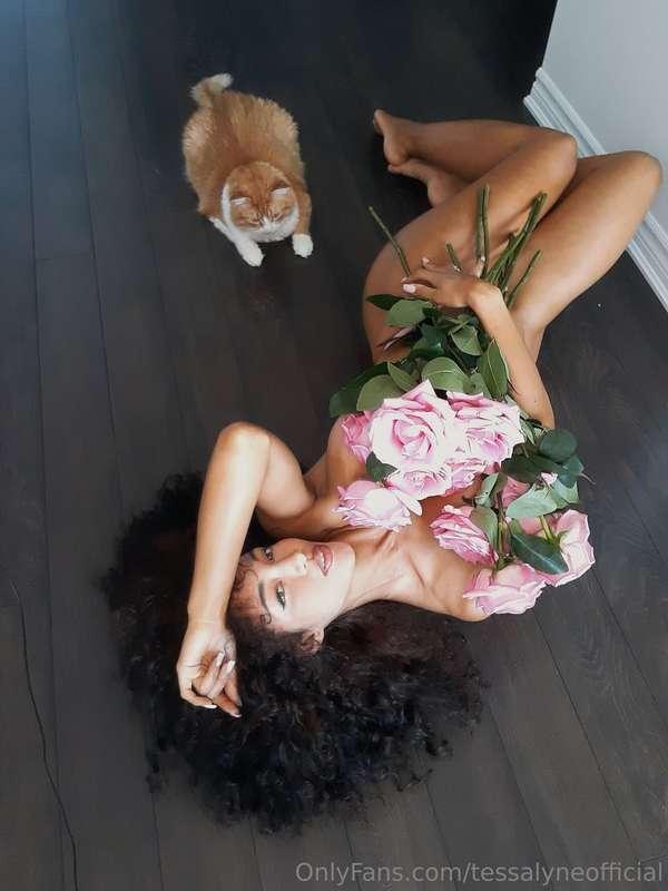 Want me to remove the flowers? Send me a 🌸 emoji babe