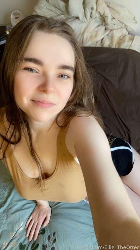 ellie_theotter image #0