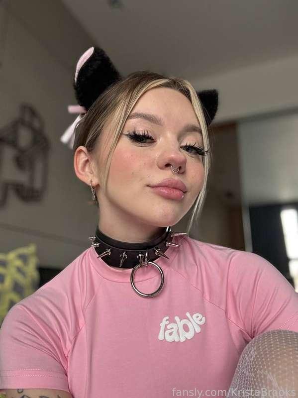 Would you get nervous if I was talking to you?


#cute #blonde #egirl #teen #sweet #egirl #gamergirl #18 #piercing
