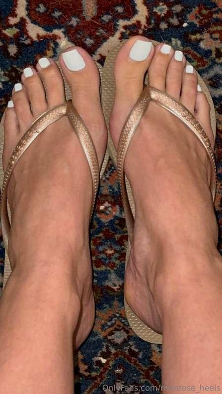 Just made a custom flipflop joi