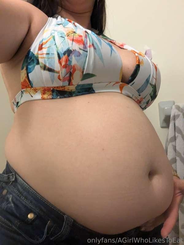 agirlwholikestoeat image #1