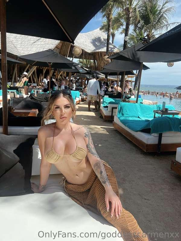 Paradise Found 🌊🏝️