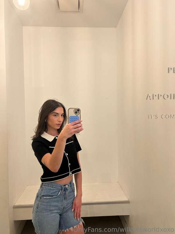 I hope you had a cuteeeee Sunday :)