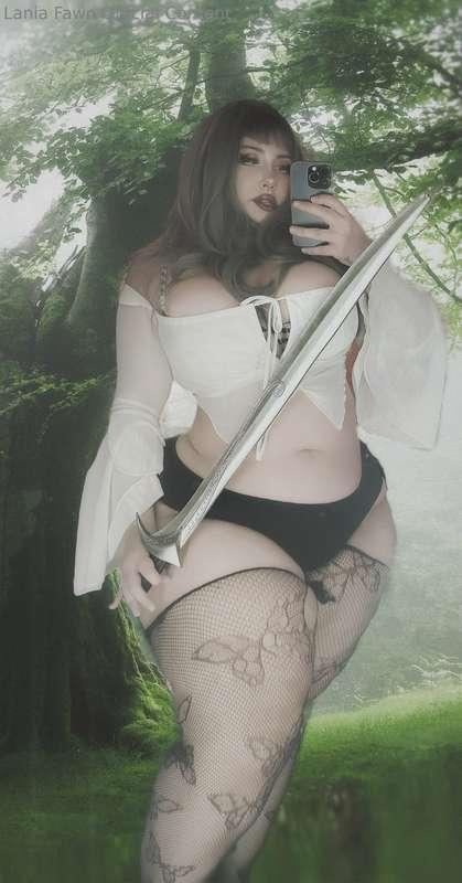 Walking in the woods and ALAS?! you’ve come across a voluptu..