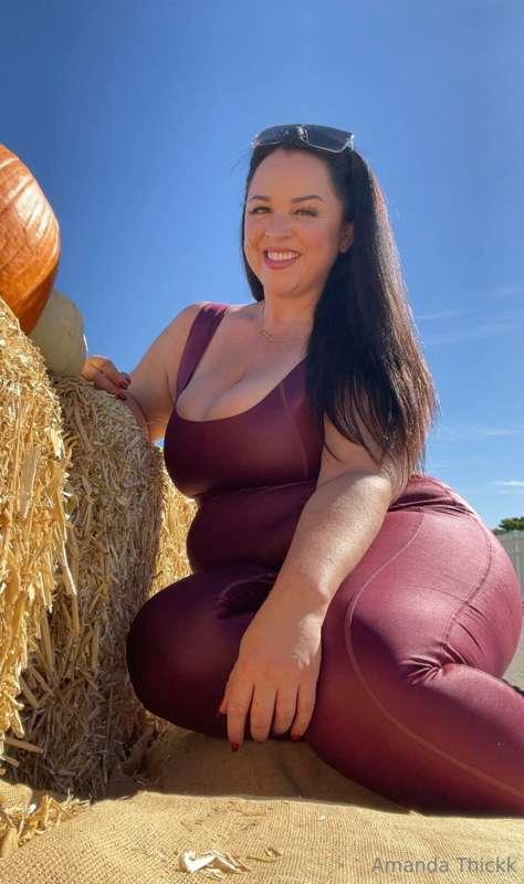 Getting festive over here 🎃