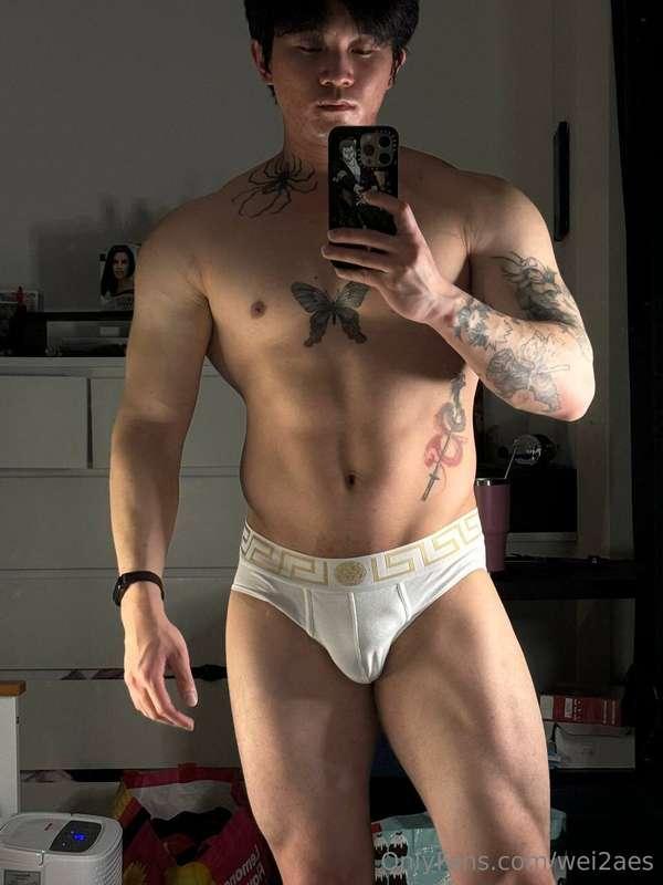Your Asian daddy wants some company tonight, let's have a de..