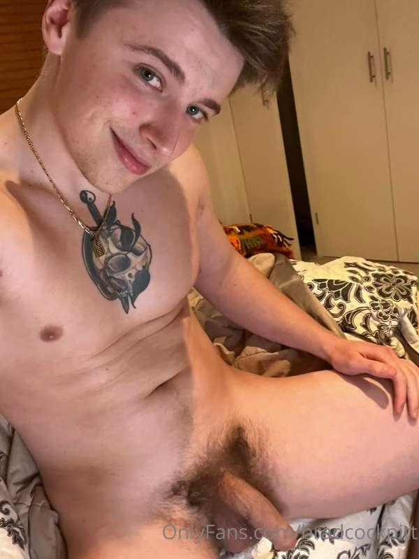 Soft cock to hard 😳🍆