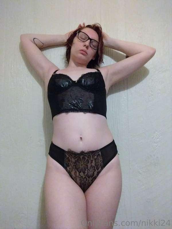 nikki24 image #4