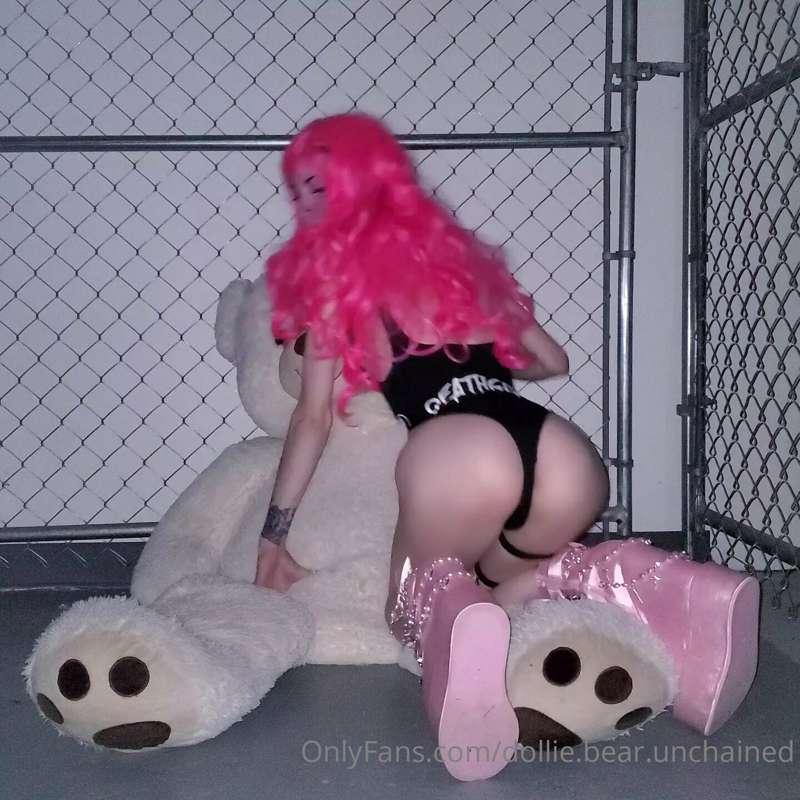 dollie.bear.unchained image #0