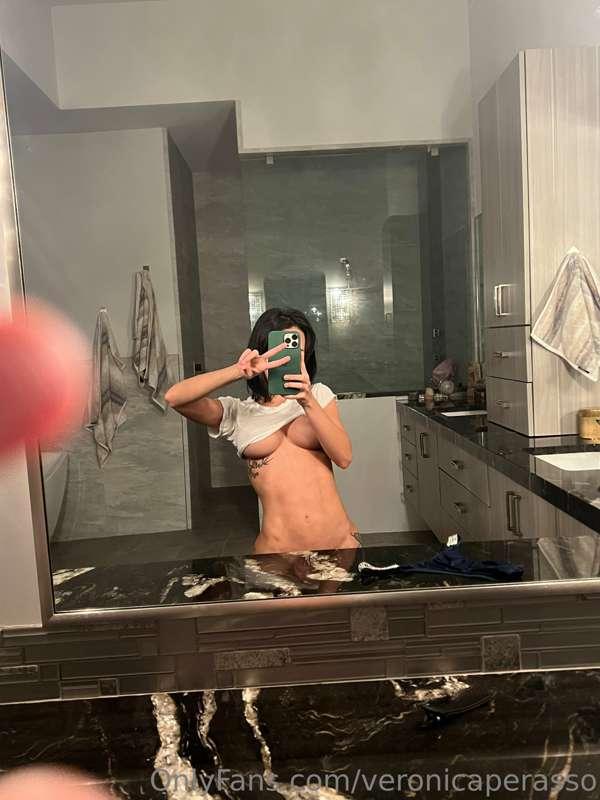 Dm me “Off” and I’ll take this off 😘