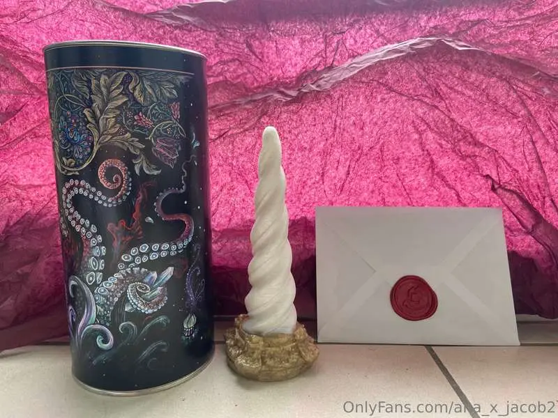 Unicorn dildo 🤭