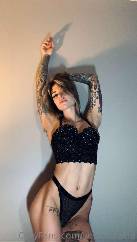 Focused, intelligent, motivated,🤔 Oh, and sexy!😘