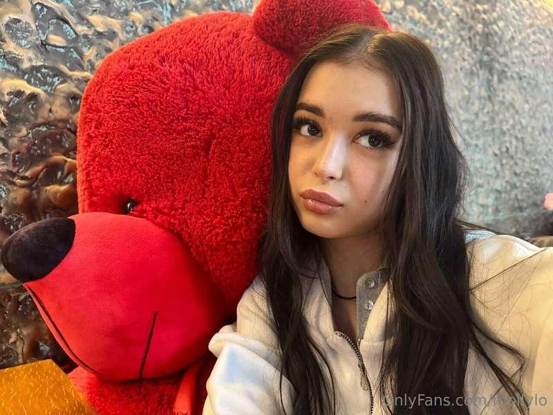 Hugging a teddy bear is the best stress reliever 🐻💆‍♀️