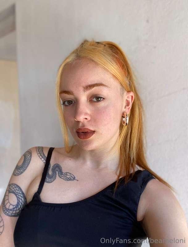 Il mio sguardo è il tuo unico invito. Pronto a seguirlo? 🔥