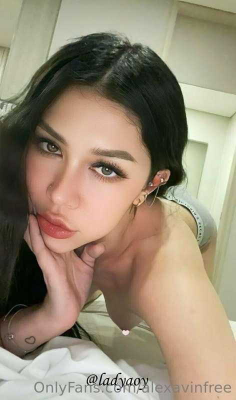 alexavinfree main image