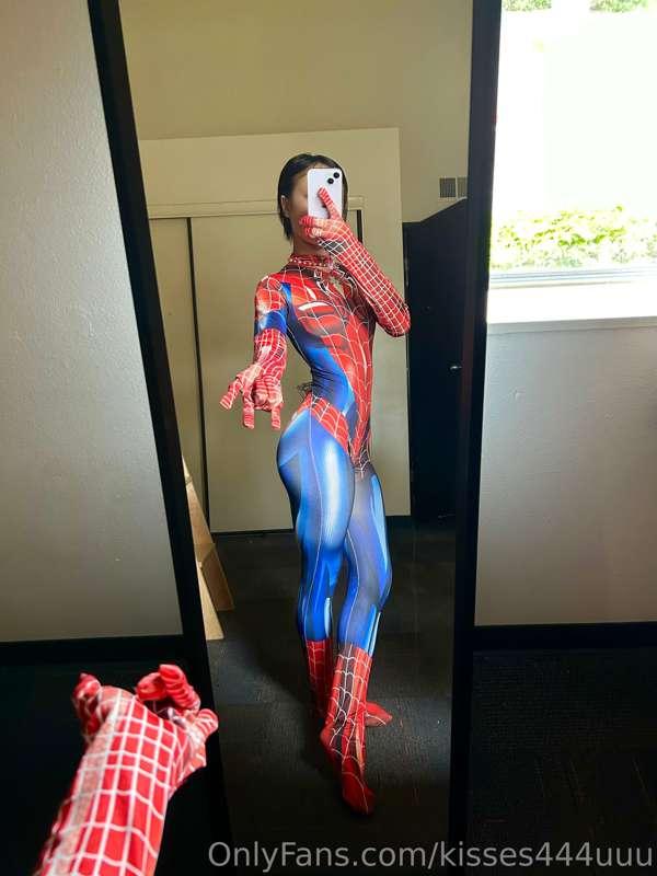 kisses444uuu image #1