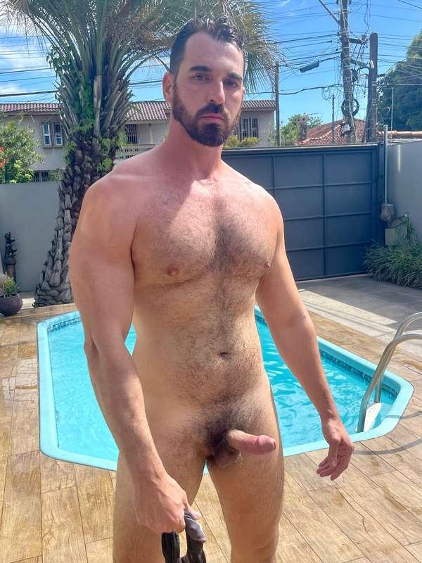 I got so horny at the pool party…😈
Should I upload all the n..