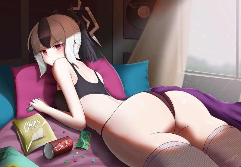 Kayoko wants to take a nap