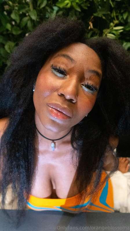 i can't get enough of her supple lips.. 
perfect bosoms
incr..