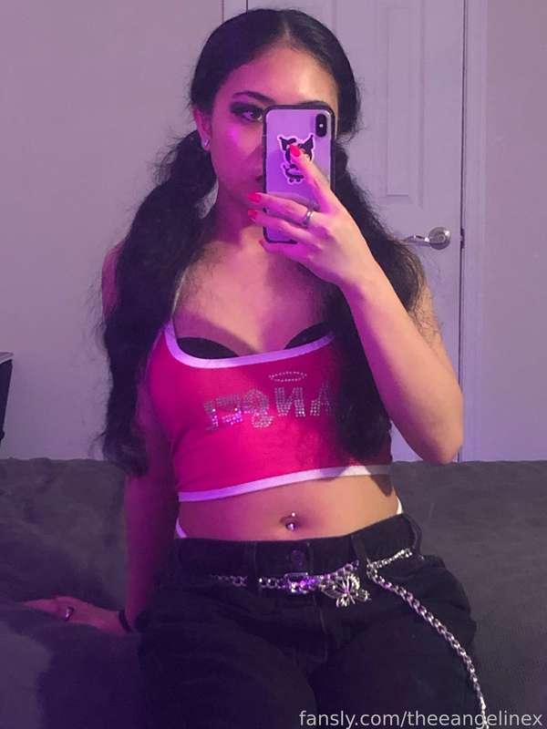 theeangelinex image #2