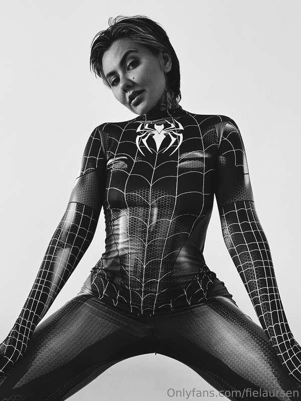 Could you imagine me squirting everywhere in my spiderman su..