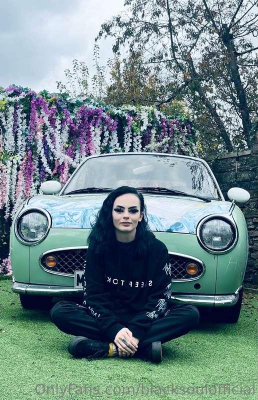 Vroom vroom bitches