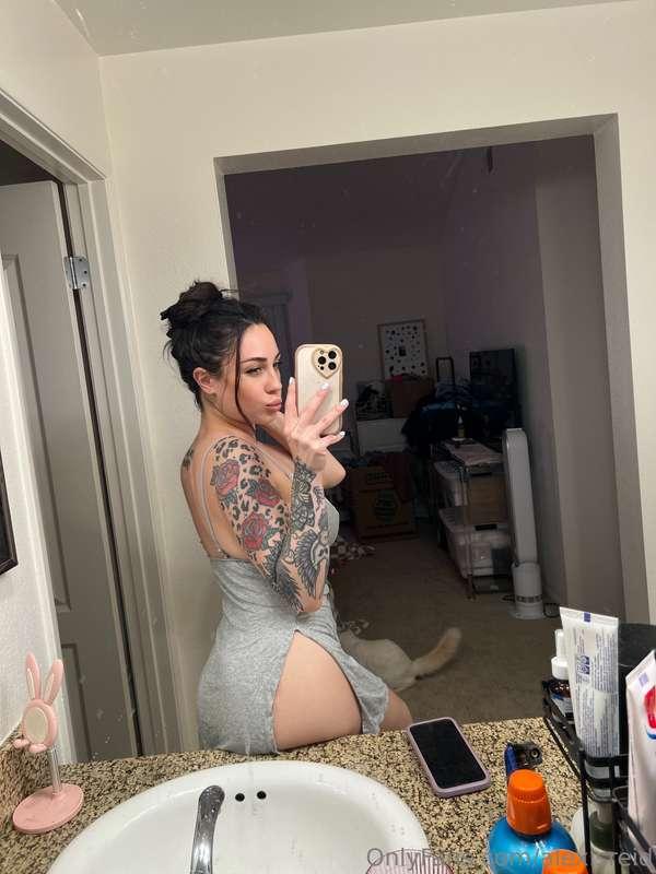 Need some plans tonight?😈