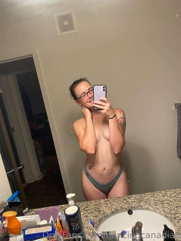 Normal house attire😜