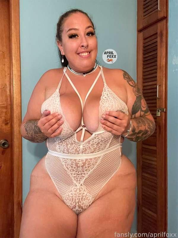 aprilfoxx image #0