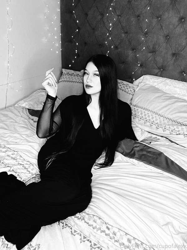 Swipe to undress Morticia Addams 🥀
Finally see what’s undern..