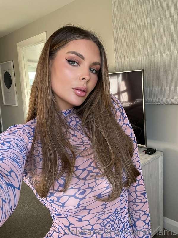 Go check out my VIP @iamsarahharrisvip