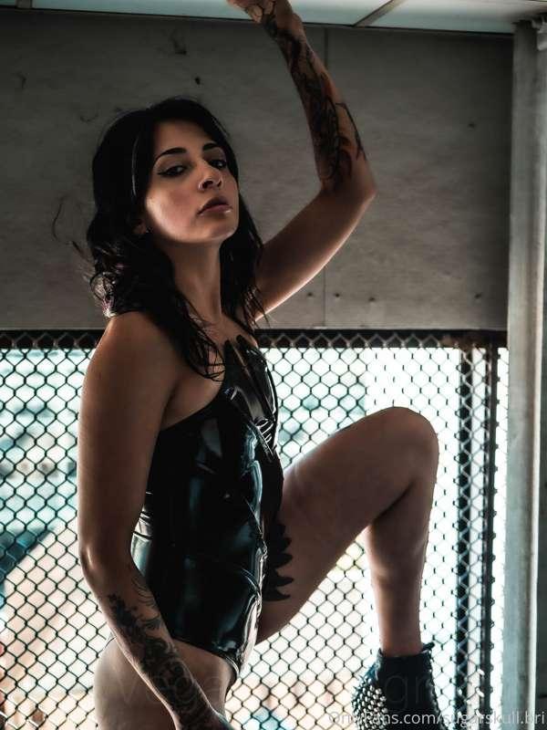 sugarskull.bri image #2