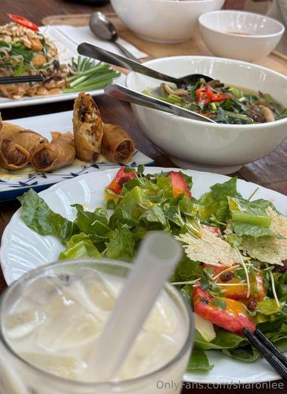 Just a normal day 🍲🍜