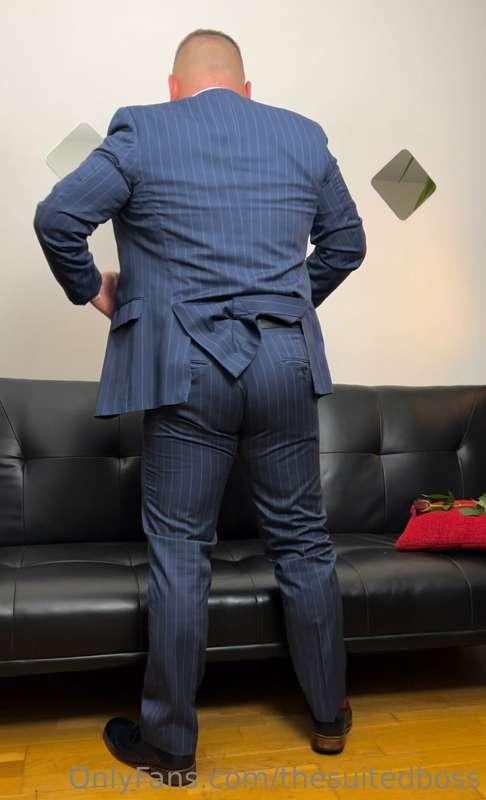 thesuitedboss image #5
