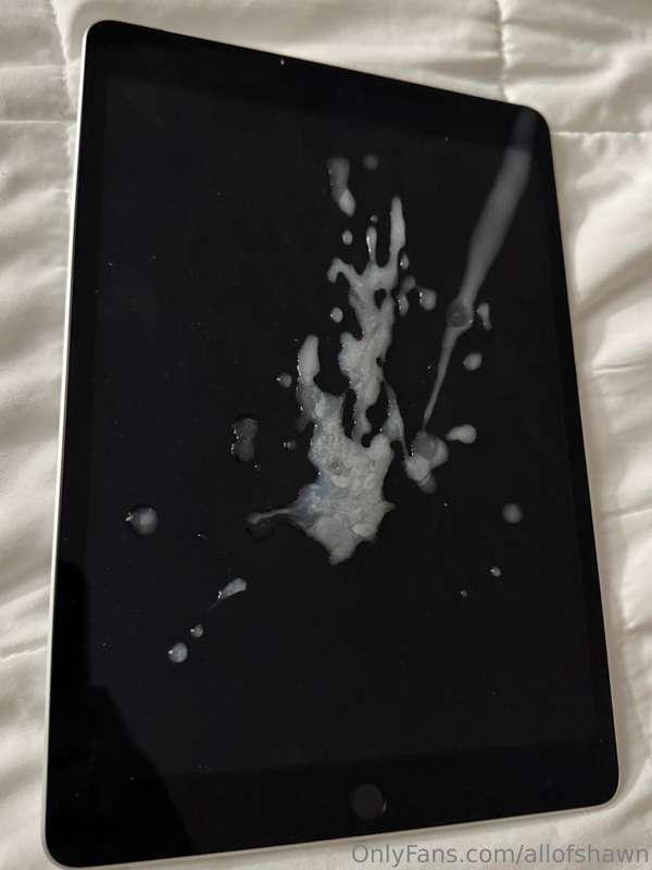 Send $50 if you wish it was your face instead (New iPad fund..