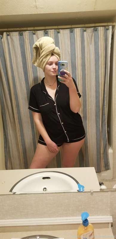 I know you're all here for the nudes but I just wanted to sh..