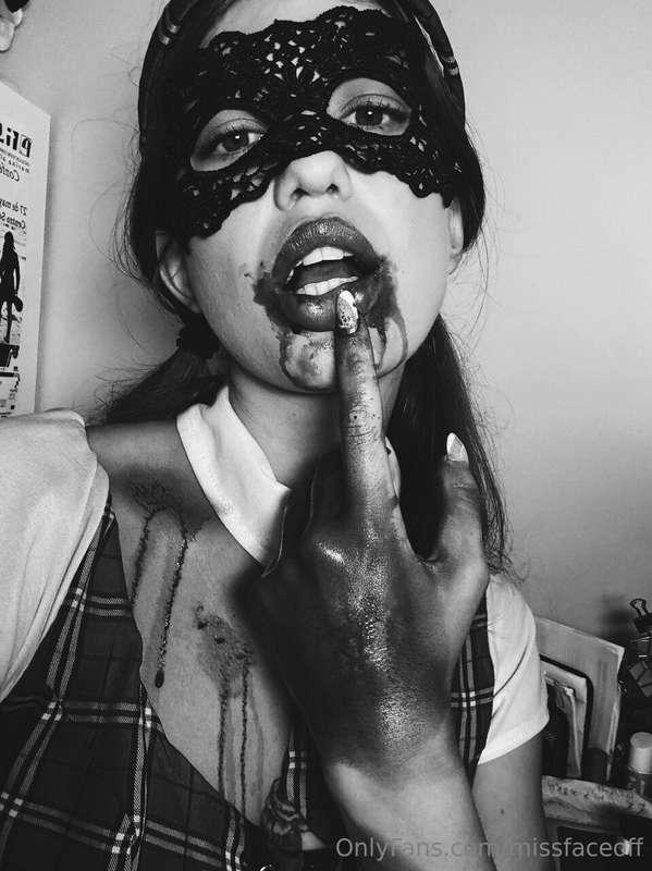 FELIZ HALLOWEEN 🎃🖤