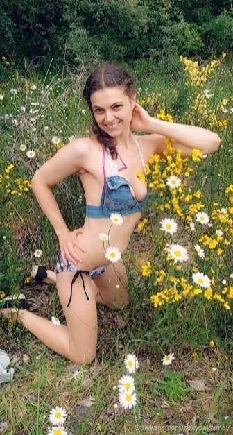 sexydaisymay image #0