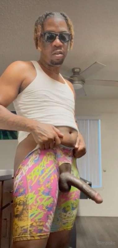 I know you like me talking Dirty to you while i stroke all 1..