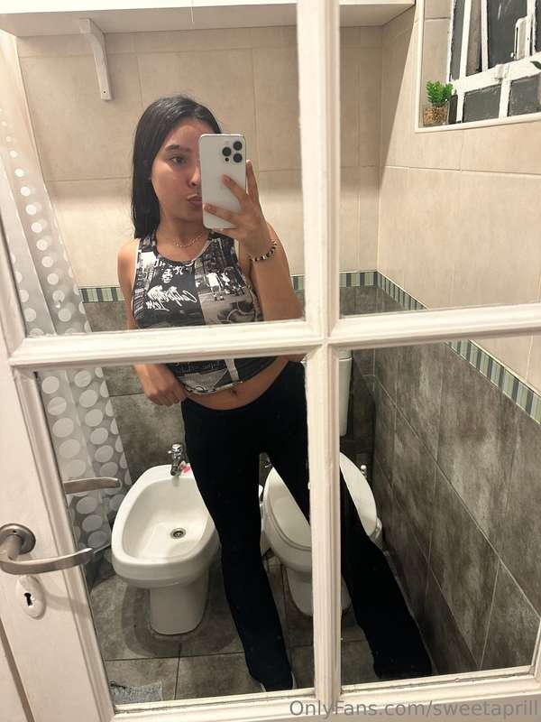 What are your plans for tonight? 😈😈😈