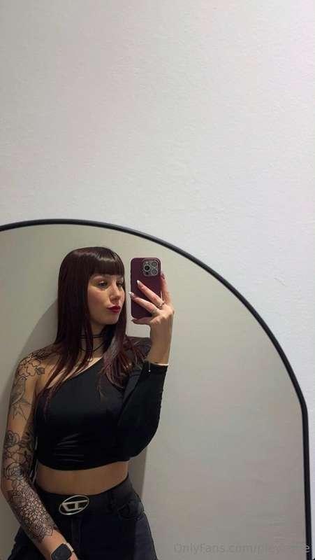 wearing black because it's mysterious... and so am I 😉 but m..