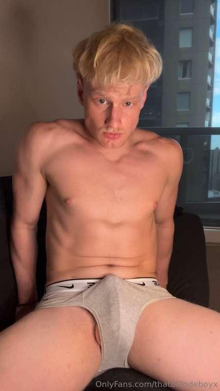 my cock is throbbing way too hard I need to release 