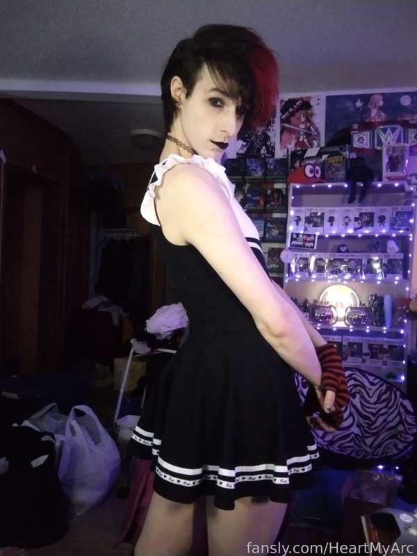 Got this really cute outfit recently. Do you like it?