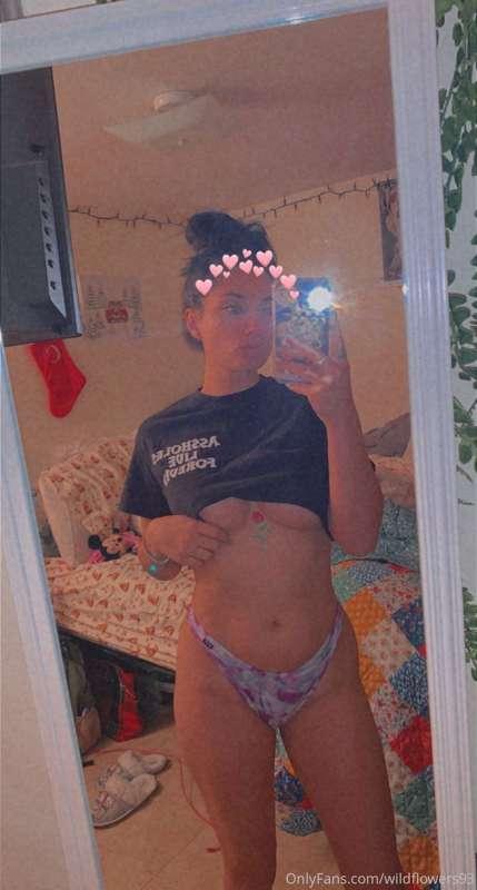 daisymay93 image #0