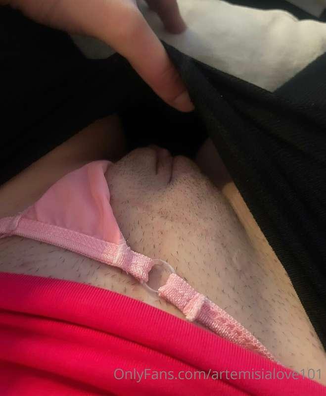 I didn’t shave and I’m about to jerk off 🤓💦