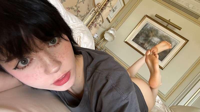 yoursmalldoll image #4