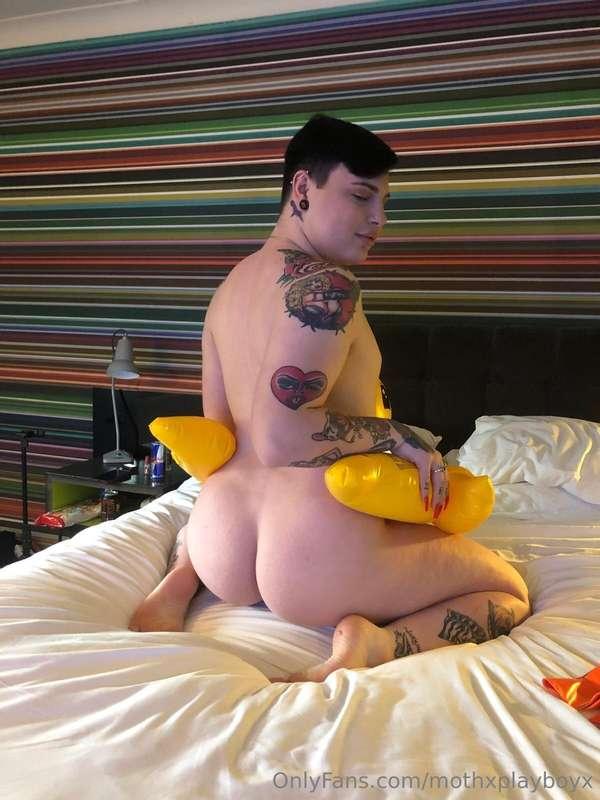 mothxplayboyx image #8
