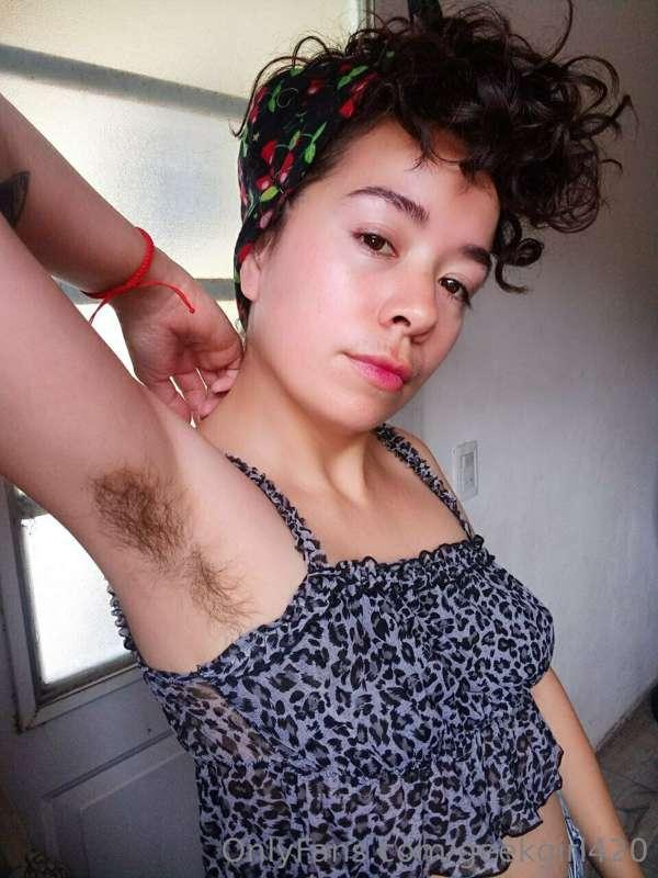 Hi baby, i'm your hairy girl, follow me and we'll talk💘 @Sol..